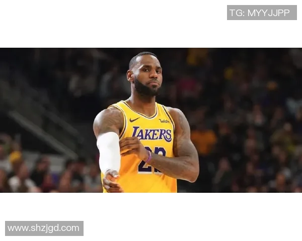 NBA篮球明星挂饰的魅力与收藏价值探讨